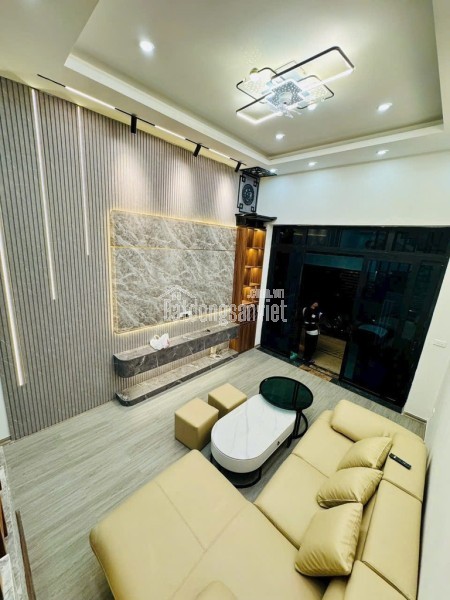 PHÂN LÔ QUÂN ĐỘI - NGÕ THÔNG BÀN CỜ - 3 NGỦ ĐỦ CÔNG NĂNG - KHU VIP PHÙNG KHOANG