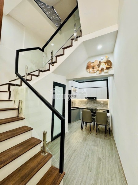 PHÂN LÔ QUÂN ĐỘI - NGÕ THÔNG BÀN CỜ - 3 NGỦ ĐỦ CÔNG NĂNG - KHU VIP PHÙNG KHOANG