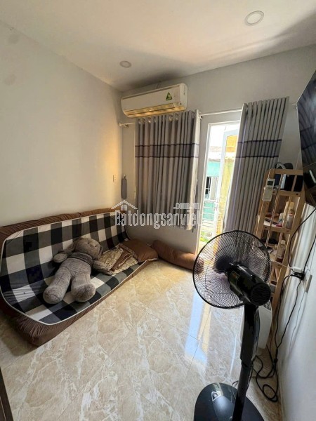 Nhà 2 tầng Chánh Hưng P9Q8 ko lộ giới. Giá 3.96 tỷ TL