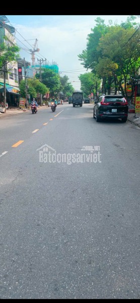 💼 MẶT TIỀN-LÔ GÓC LÊ ĐỘ – 2 TẦNG – DÒNG TIỀN ỔN – GIÁ 4.3 TỶ
   •   Nhà 2 tầng kiên cố – hiện