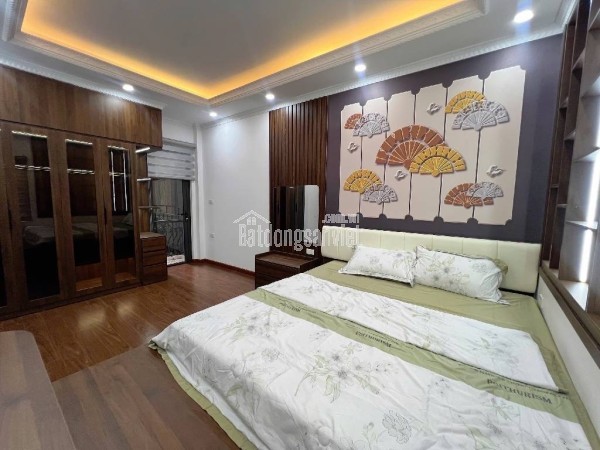 CẦU GIẤY 8 TỶ 650-34M-6 TẦNG 3 NGỦ FULL NỘI THẤT Ô TÔ TRÁNH 10M