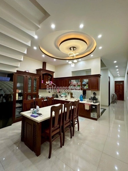 BÁN ĐẤT TẶNG NHÀ CẤP 4, HOÀ QUÝ – NGŨ HÀNH SƠN – ĐÀ NẴNG . GIÁ 3,2 TỶ