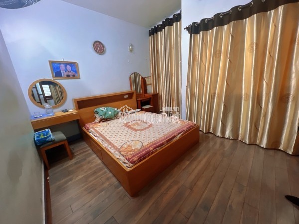 GIẢM CHÀO 800 TRIỆU GIÁ CHÀO MỚI 11.5 TỶ
NGÕ THÔNG- GẦN PHỐ - 2 THOÁNG