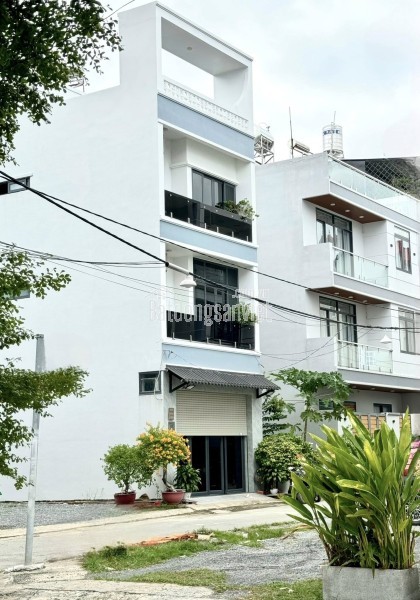 Bán nhà 50m² KDC Đào Tông Nguyên, giá 6.15 tỷ, giáp Q.7, sổ hồng riêng