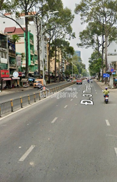 15 Triệu: HIẾM nguyên căn MẶT TIỀN đường 3 tháng 2 Q10- cao 4 tầng 3 phòng thông suốt. VŨ