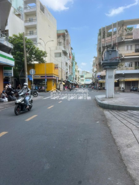 Bán gấp nhà mặt tiền Dương Tử Giang P.14 Quận 5, khu kinh doanh sầm uất