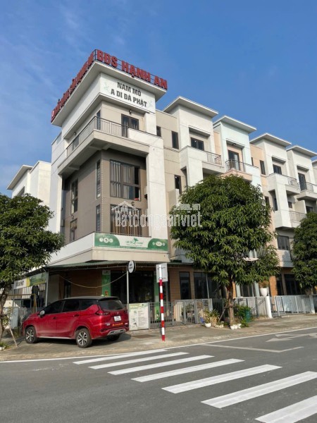 CẦN BÁN SHOPHOUSE 4 TẦNG- HOÀN THIỆN NGOÀI - TẠI ĐÔ THỊ VIP