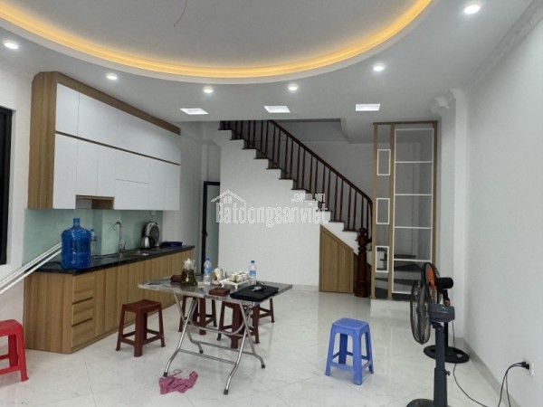 BÁN MẢNH ĐẤT HOÀI ĐỨC - ĐỨC THƯƠNG LÔ GÓC 2 THOÁNG, OTO VÀO ĐẤT - GIÁ TỐT