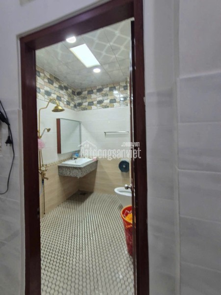 NHÀ ĐƯỜNG SỐ 8 BÌNH HƯNG HÒA B BÌNH TÂN - HXH - SỔ ĐỎ, 3 TẦNG 4PN, 48M2 GIÁ NHỈNH 4 TỶ!