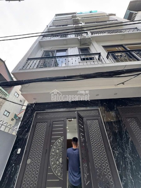 NHÀ ĐẸP CỔ NHUẾ -6T- OTO CÁCH 50 M - THANG MÁY - HỆ THỐNG PHÒNG CHÁY ĐẦY ĐỦ - VỪA Ở VỪA CHO THUÊ