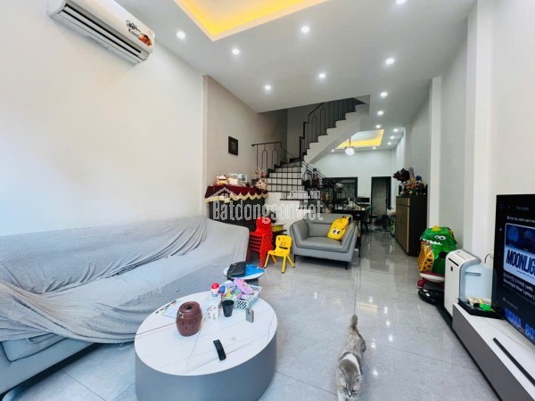 Nhà Tây Hồ oto 7 chỗ qua nhà! 58m, mặt tiền 4m, đường vào nhà 3.5m!