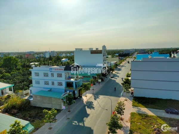 Cặp 2 nền liền kề, Mặt tiền Nguyễn Công Bình, TP Mỹ Tho. Ấp 2. Hướng Bắc.