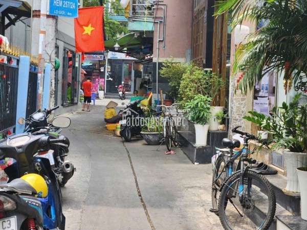 BÁN NHÀ NGÕ NGUYỄN THỊ THẬP, Q7: 56M2, 3 TẦNG, 8PN, 9WC - SỔ ĐỎ CHÍNH CHỦ, GIÁ HỜI CHỈ 6.9 TỶ! GỌI