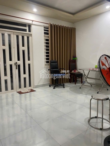 **Tuyệt Phẩm Nhà Trong Ngõ Chuyên Dùng 9, Quận 7: 74m2, 2 Tầng, 3PN, Sổ Đỏ, Giá Chỉ 5.7 Tỷ!**