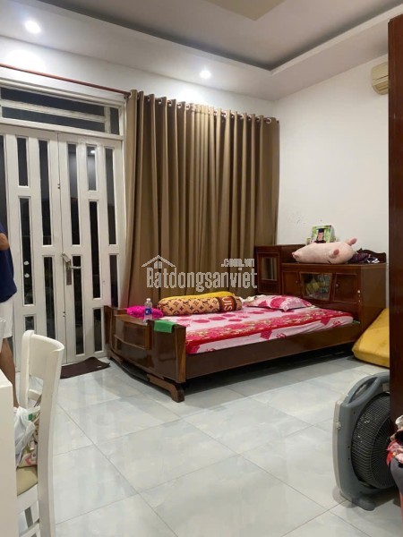 **Tuyệt Phẩm Nhà Trong Ngõ Chuyên Dùng 9, Quận 7: 74m2, 2 Tầng, 3PN, Sổ Đỏ, Giá Chỉ 5.7 Tỷ!**