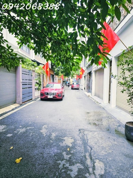 bán nhà, Lý Sơn, Ngọc Thụy, Long Biên, DT110m x 6T thang máy, phân lô quân đội, z133