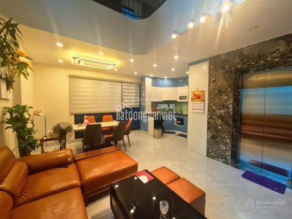 Bán nhà ngõ Tây Sơn, Đống Đa. 45m2 x 7 tầng, 7 phòng ngủ. Sổ đỏ chính chủ. Giá 14.3 tỷ.
