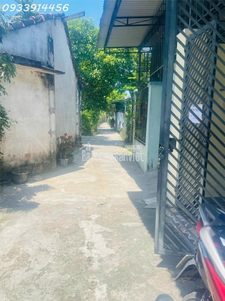 BÁN NHÀ HẺM 623B NGHĨA ĐIỀN, TƯ NGHĨA, QUẢNG NGÃI. 100M2, GIÁI 850 TRIỆU, SỔ HỒNG RIÊNG