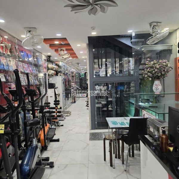 VIP MẶT PHỐ BA ĐÌNH – 130m² – 9 TẦNG THANG MÁY – Ô TÔ TRÁNH – VỈA HÈ RỘNG – KINH DOANH CỰC ĐỈNH