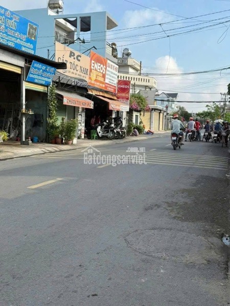 NHÀ MẶT TIỀN LÝ THƯỜNG KIỆT TT HÓC MÔN KHU NGÂN HÀNG CHỈ 12 TỶ