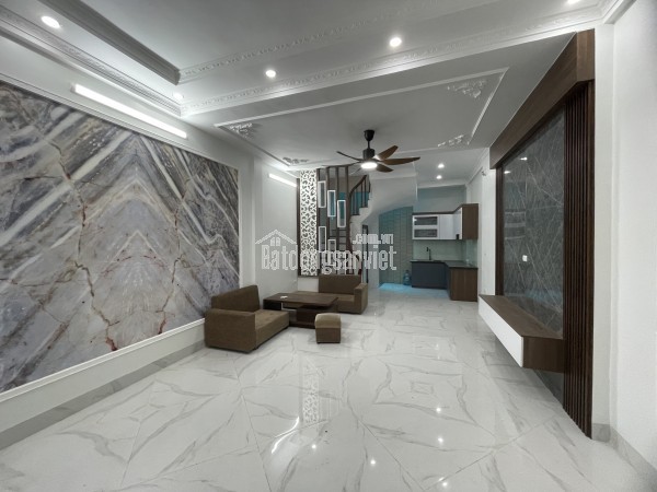 Nhà phân lô, Trương Định, Hoàng Mai, 3 bước ra Kim Đồng, NGÕ Ô TÔ, thông bờ sông Sét, giá 11,5 tỷ