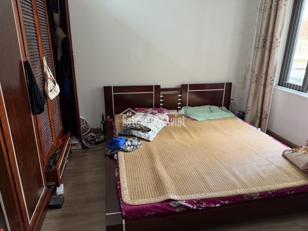 Vị trí ngõ 92 to rộng đẹp nhất tuyến phố Nguyễn Khánh Toàn, ngõ ô tô tránh, nhà mình cách ô tô