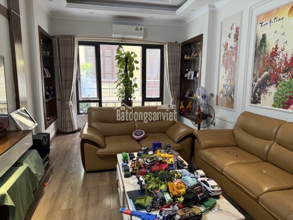 Vị trí ngõ 92 to rộng đẹp nhất tuyến phố Nguyễn Khánh Toàn, ngõ ô tô tránh, nhà mình cách ô tô