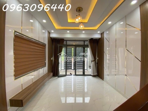 Bán nhà VIp Huỳnh Thị Đồng Nhà Bè Đường 20m Nhà 4 Tầng