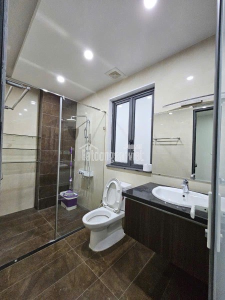 Bán nhà Thạch Bàn 50m 5 tầng Mt4.4m lô góc, oto giá 12.7 tỷ