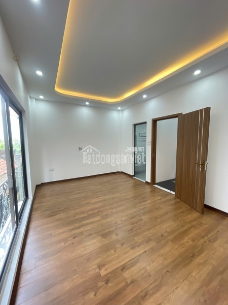 Bán nhà mặt phố - kinh doanh, Kim Chung - Hoài Đức - Hà Nội, giá siêu hời chỉ nhỉnh 5 tỷ