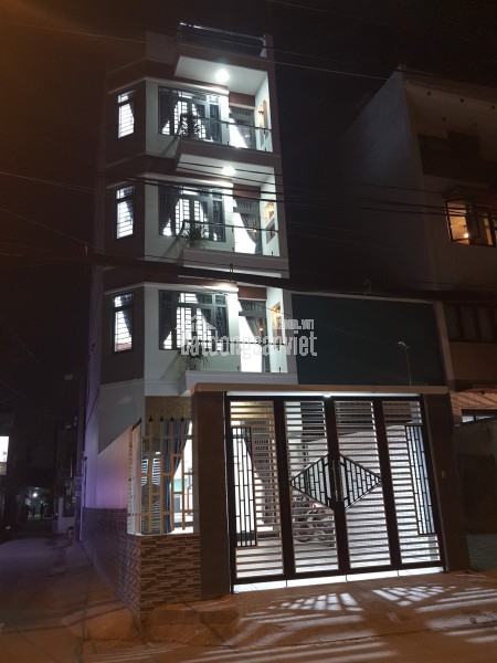.Bán nhà góc 2 mặt tiền đường 11 trường thọ thủ đức,TPHCM LH 0909428959.