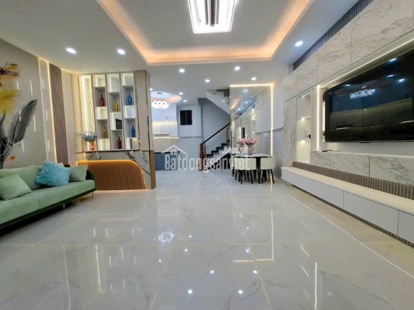 Bán Gấp Nhà Hẻm Dien Tich To Huỳnh Tấn Phát, Quận 7: 76m2, 3 Tầng, 5PN, Đông, Giá 6.8 Tỷ,