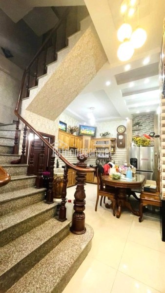 KHU KIỀU ĐÀM TRẦN XUÂN SOẠN, 7.1TỶ, DT 60M2, NHÀ ĐẸP 3 TẦNG, HẺM ÔTÔ ĐẬU CỬA, GẦN LOTTE MART