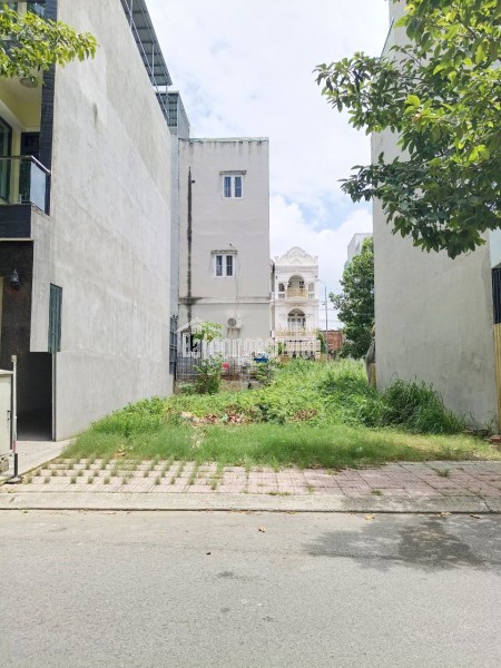 🏠 CẦN BÁN NHÀ 2 TẦNG TRUNG TÂM DĨ AN – ĐƯỜNG THÔNG – 95M² – GIÁ MỀM!