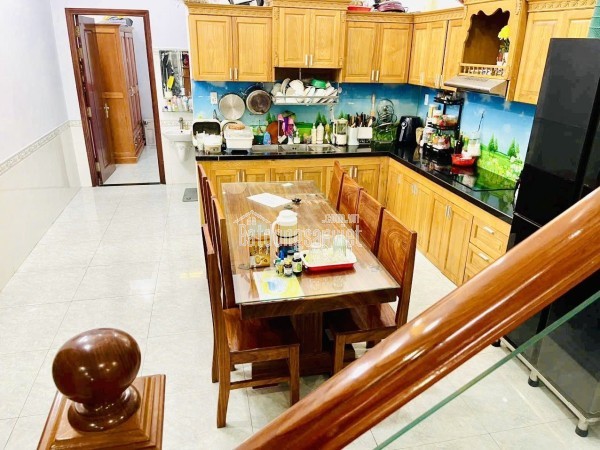 🏠 CẦN BÁN NHÀ 2 TẦNG TRUNG TÂM DĨ AN – ĐƯỜNG THÔNG – 95M² – GIÁ MỀM!