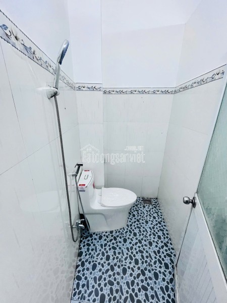 Nhà 2 tầng mới xây Mặt tiền Ba Đình P10.Q8. Giá 7,18 Tỷ TL