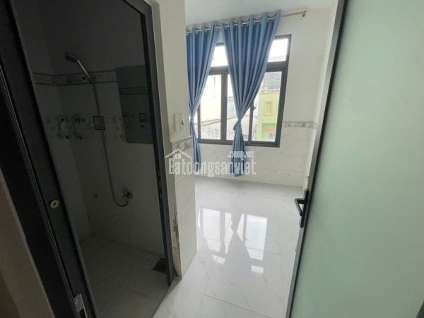 Nhà Hẻm Lâm Văn Bền, Quận 7: 36m2, 3 Tầng, 4PN, Giá Hời Chỉ 4.5 Tỷ, Sổ Đỏ