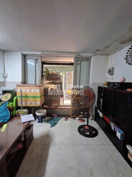 Nhà Hẻm Lâm Văn Bền, Quận 7: 36m2, 3 Tầng, 4PN, Giá Hời Chỉ 4.5 Tỷ, Sổ Đỏ