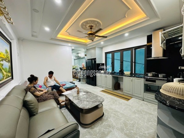 NHÀ ĐẸP Ở LUÔN - TRƯỚC NHÀ RỘNG 3M - NGÕ THÔNG CÓ THỂ KINH DOANH NHỎ - CÁCH Ô TÔ TRÁNH, DỪNG ĐỖ 30