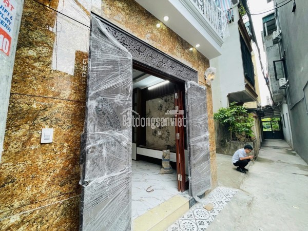 Nhà đẹp phố Thanh Lân - 44m2 x 6pn, cách mặt phố 15m - nhỉnh 8 tỷ