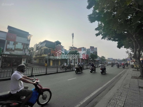 Biệt thự MT Đường Số 47 Thảo Điền - DT 12x29m, 333m2 - 3 tầng - HĐT 60 tr - Giá 57 tỷ