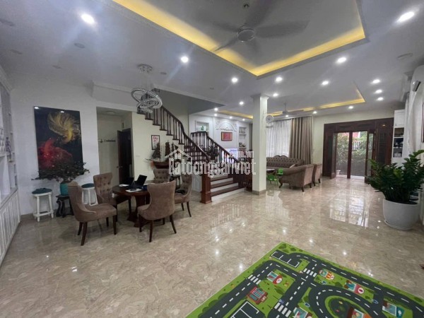 Bán Biệt Thự KĐTM Phú Lương- Hà Đông Full Nội Thất Vip Vỉa Hè Rộng 200m², 240m2 Giá Nhỉnh 40 Tỷ
