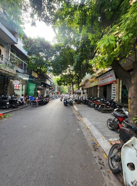 MẶT PHỐ ĐỐNG ĐA – LÔ GÓC 3 MẶT THOÁNG – GIÁ TỐT HƠN TRONG NGÕ
VỊ TRÍ VÀNG TRUNG TÂM