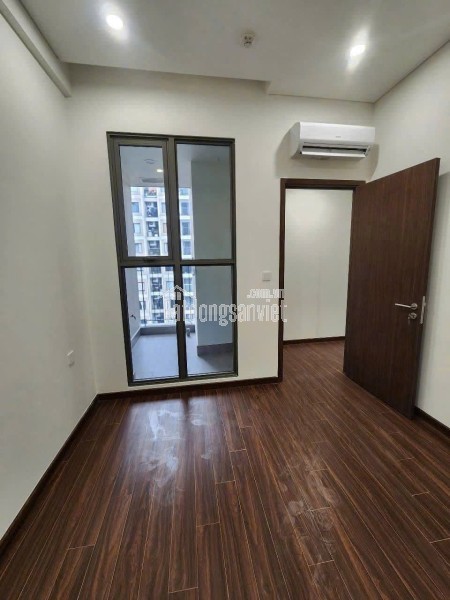 🌟 CỰC HIẾM TRẦN THÁI TÔNG – VIEW TRỰC DIỆN CÔNG VIÊN CẦU GIẤY
🏢 Tòa nhà 8 tầng – Diện tích