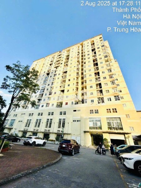 CHUNG CƯ CẦU GIẤY- NHÀ THIẾT KẾ HIỆN ĐẠI - Ô TÔ CHẠY VÒNG QUANH - 3PN - 2WC - 2 BAN CÔNG - TIỆN