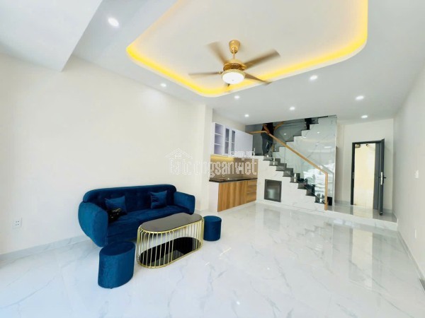 Nhà 3 tầng hẻm thông đường Sư Vạn Hạnh P9Q5. Giá: 2.98 tỷ