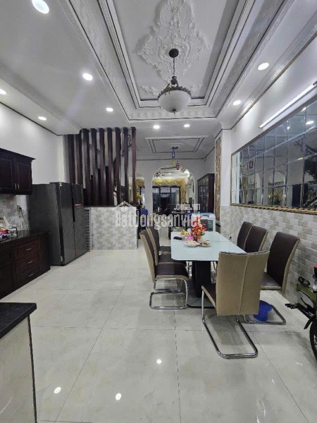 126m2 - Giá 11.9 tỷ - 4PN - Mặt tiền đường Dương Cát Lợi, Nhà Bè