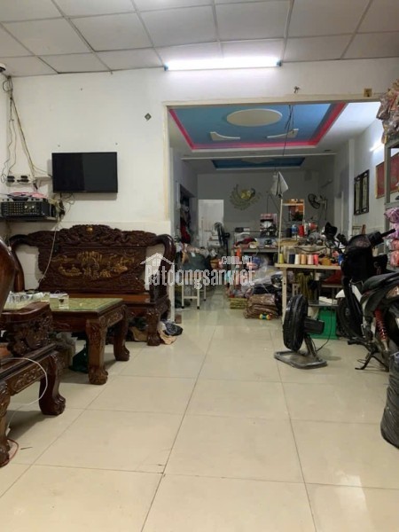 NHÀ ĐẸP 2 TẦNG 56M2- HXH ĐHT 42- GẦN CHỢ VÀ CÔNG VIÊN CÂY SỘP CHỈ HƠN 4 TỶ XÍU