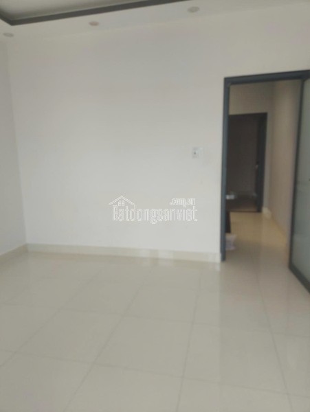 NHÀ ĐẸP 2 TẦNG 56M2- HXH ĐHT 42- GẦN CHỢ VÀ CÔNG VIÊN CÂY SỘP CHỈ HƠN 4 TỶ XÍU
