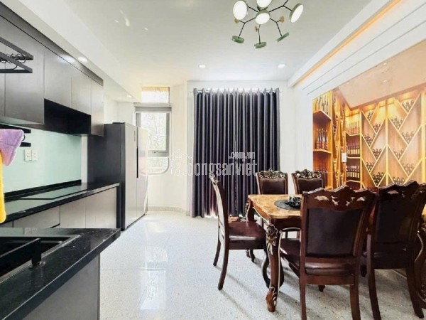 NHÀ 4 TẦNG LUNG LINH FULL NỘI THẤT XỊN XÒ - KHU DÂN CƯ ĐỒNG BỘ CAO TẦNG - SÁT CÔNG VIÊN LÀNG HOA -